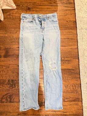 Levi's Light Blue Wedgie Straight Straight-Leg Jeans with Knee Rip